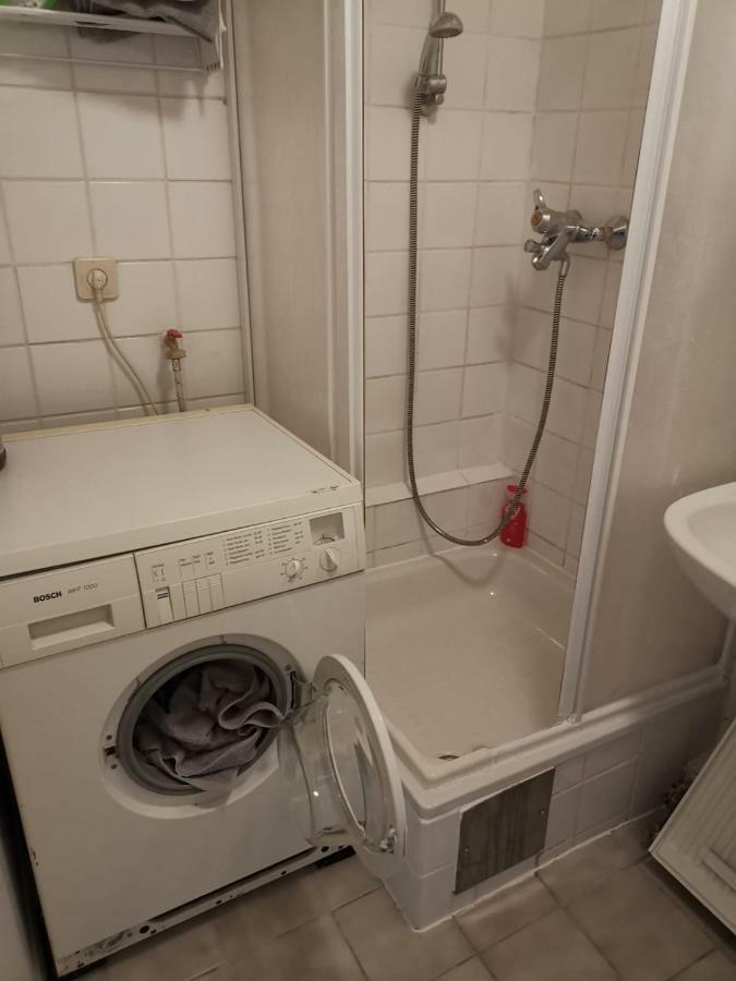 Ferienwohnung Hietzing Виена Екстериор снимка
